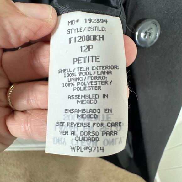 New Old Stock Women's 12 Petite 100% Wool Blazer Sag Harbor One Button Lined Y2K - Picture 7 of 10